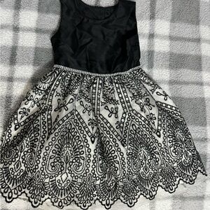 Jayne Copeland size 6 boutique dress like new